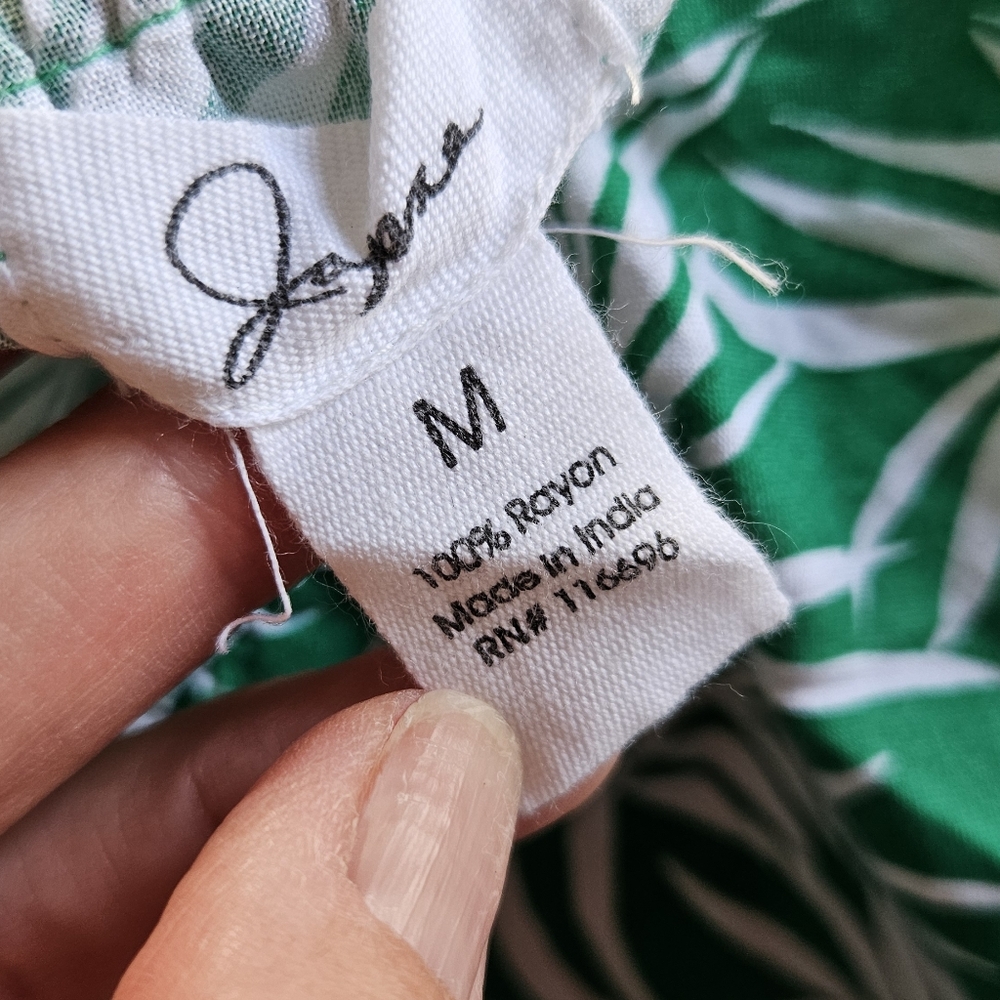 Leaf Print Maxi Dress - Picture 10 of 10